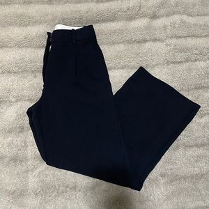 Aritzia Effortless Pants